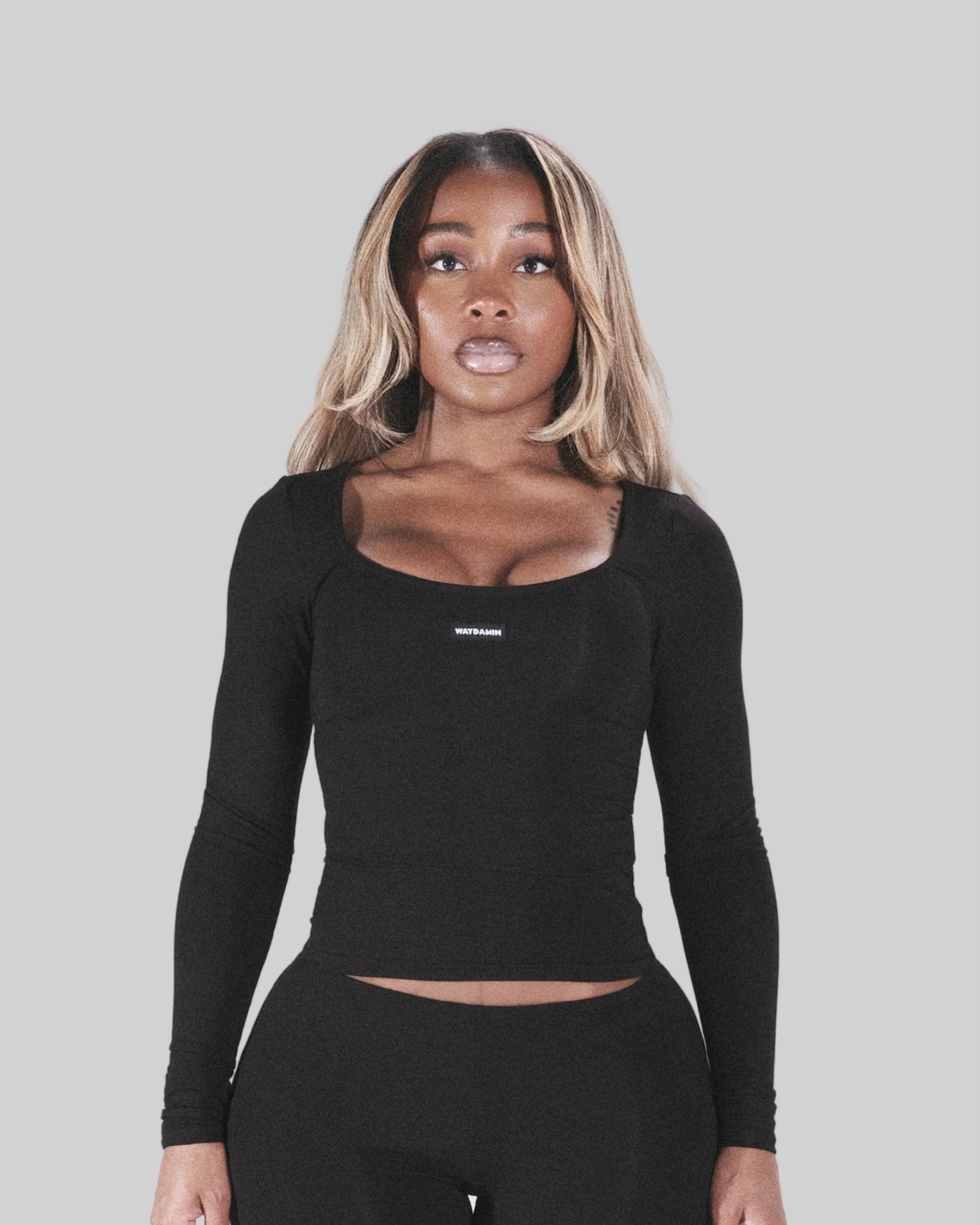 BASICS BOATNECK TOP (BLACK)